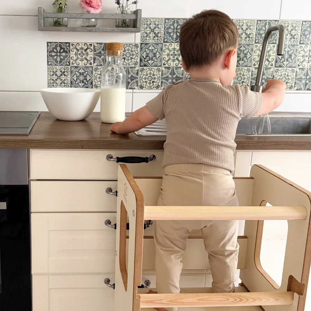 MeowBaby Montessori Learning Tower / Kitchen Helper Solid - white