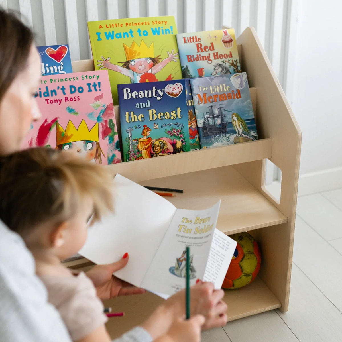 BusyKids Montessori 2-in-1 Bücherregal für Kinder