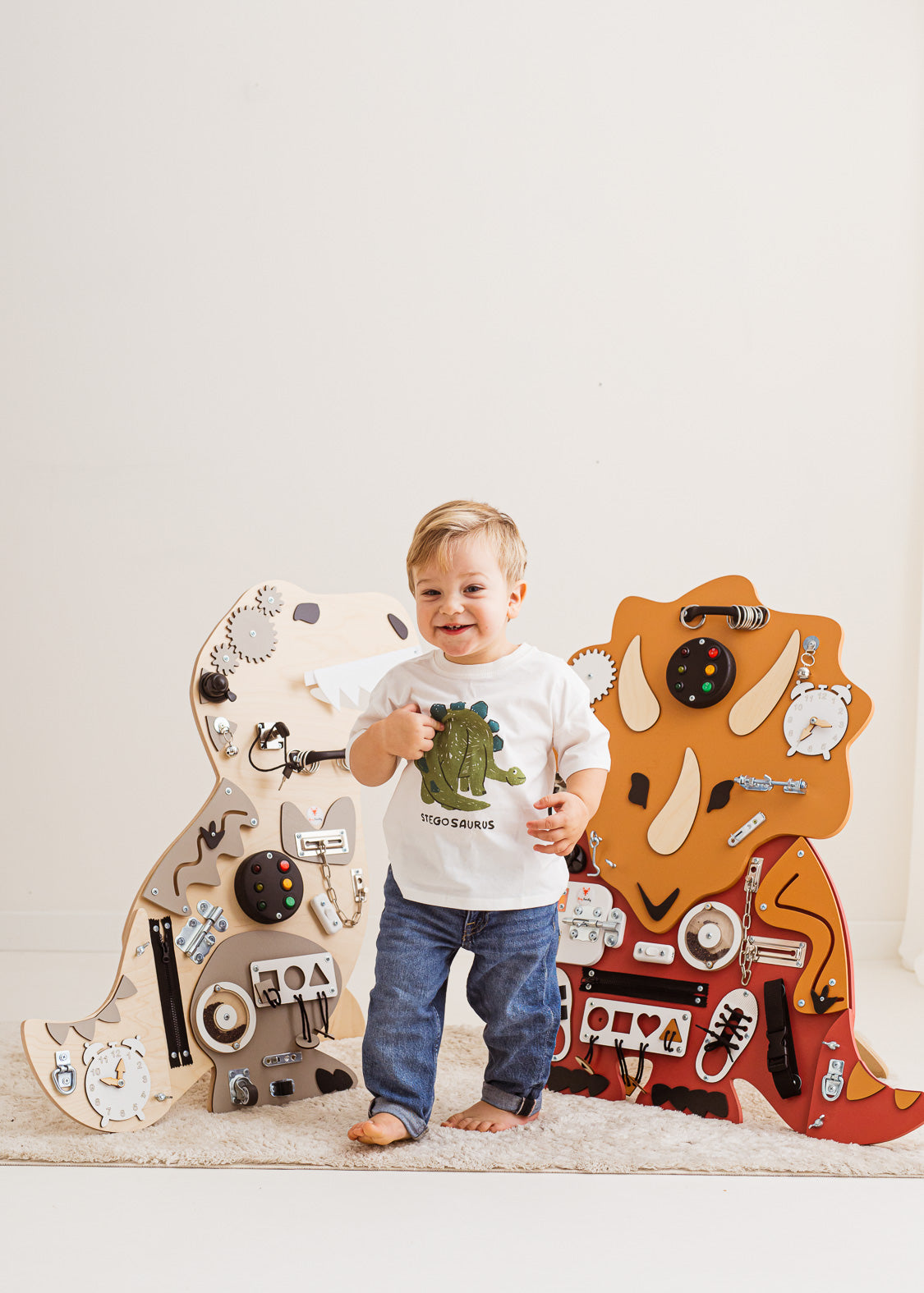 Foxy Family BusyBoard - Montessori BusyBoard