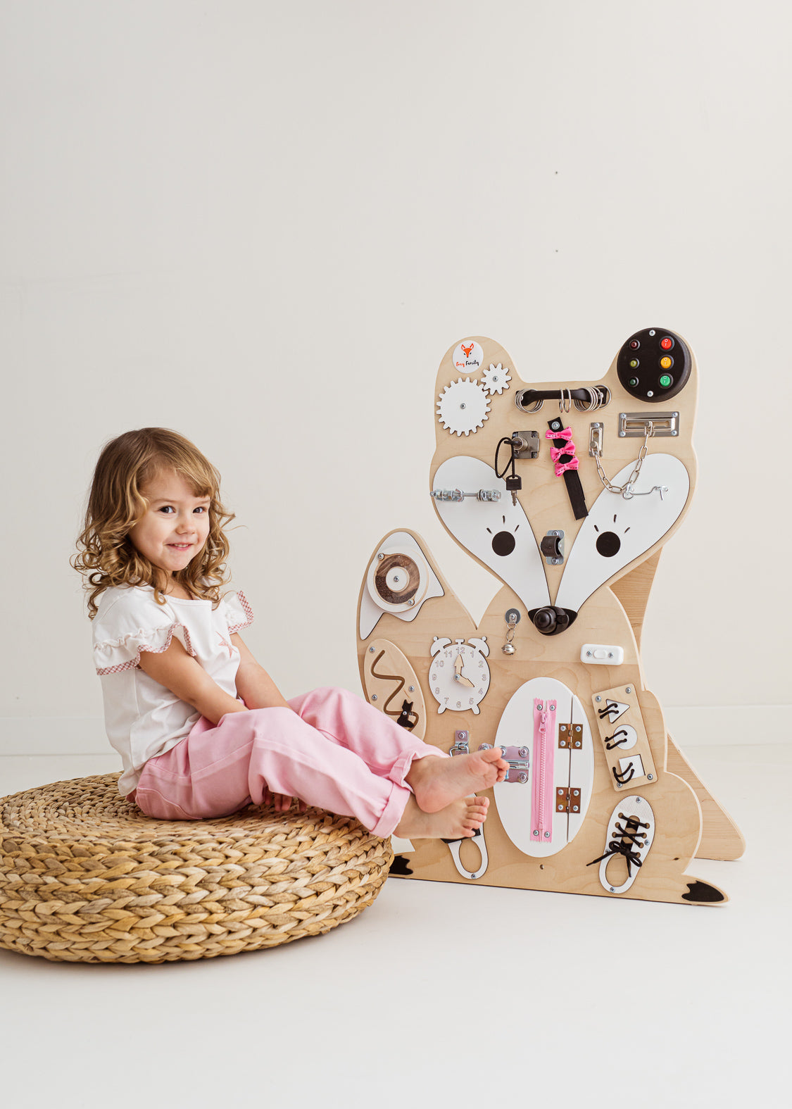 Foxy Family BusyBoard - Montessori BusyBoard