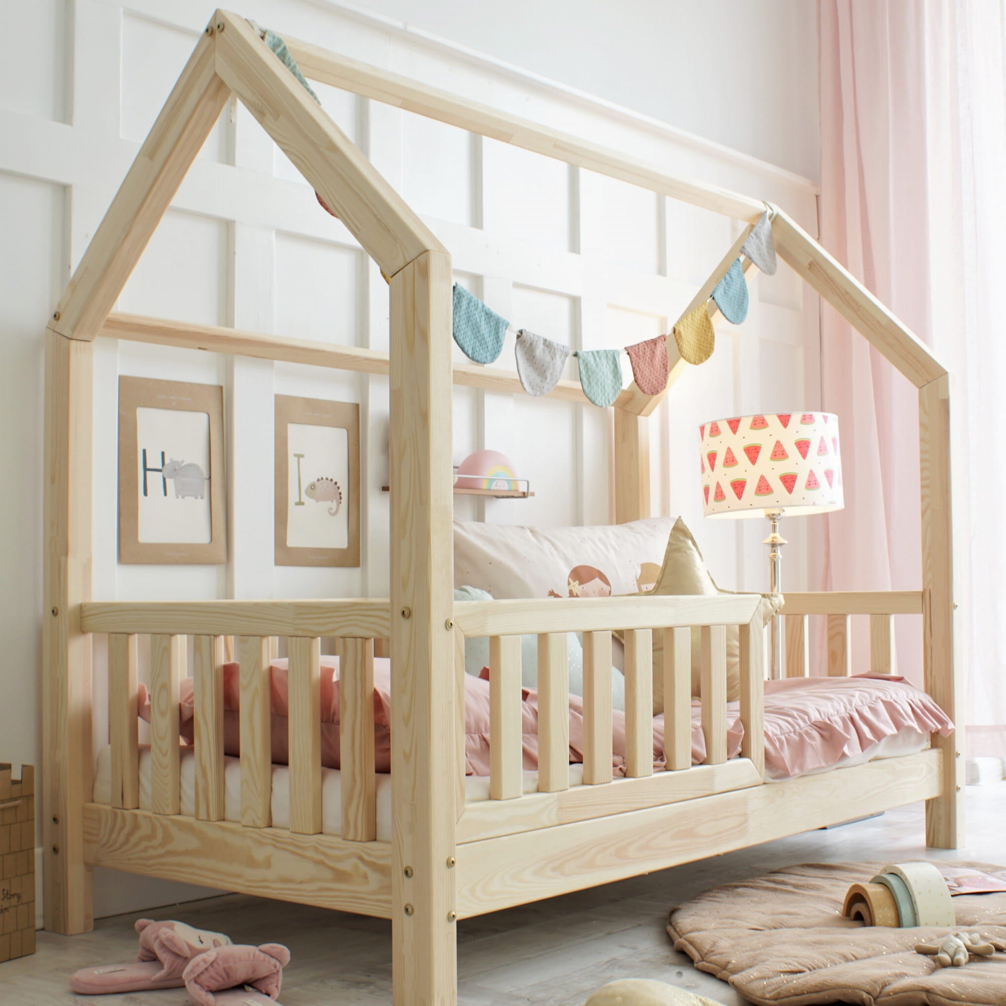 Hausbett-Bianco-200x90-Naturholz-02