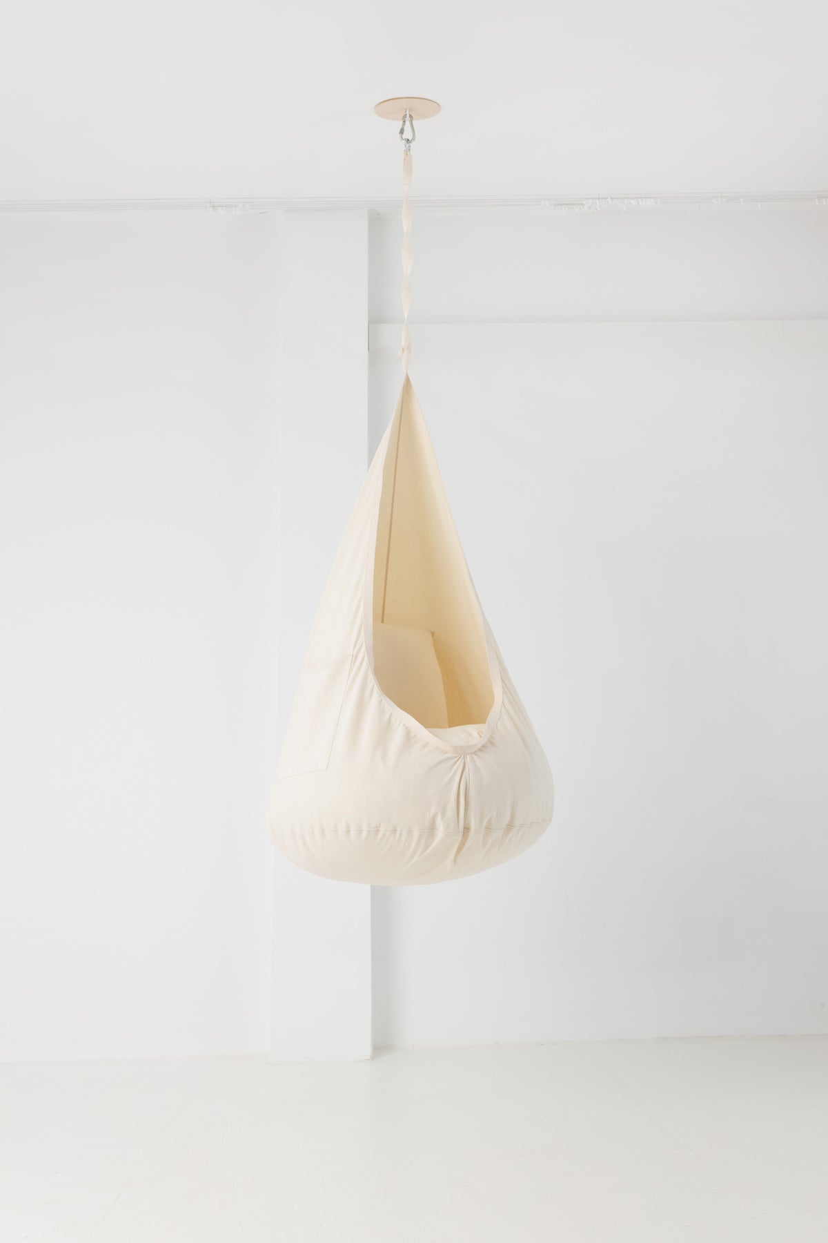 Design4Kids XXL Hanging Chair Cocoon - Marshmallow - Beige