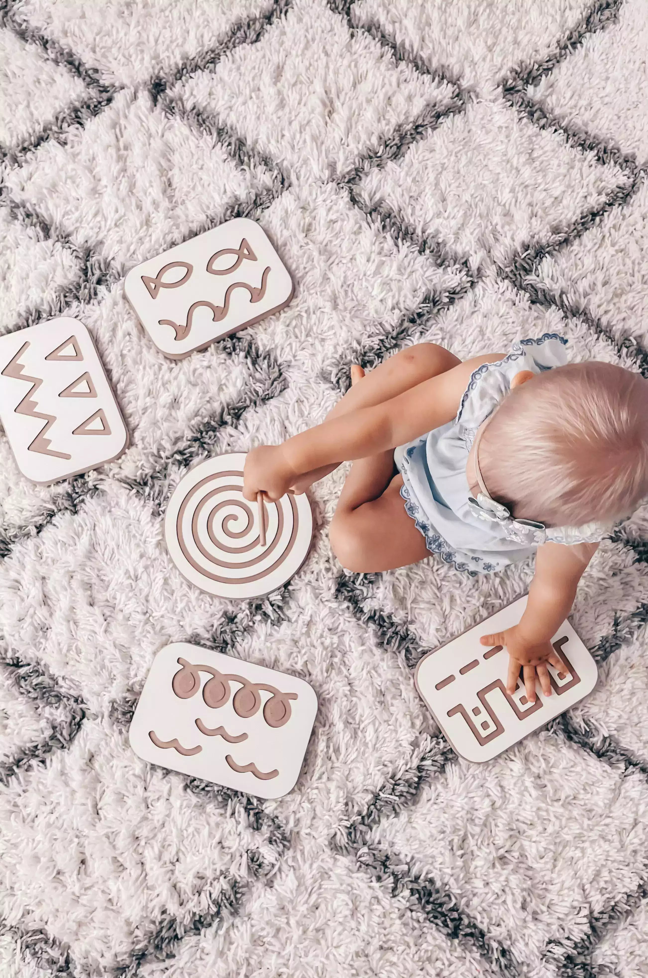 BabyWood Graphomotorisches Board