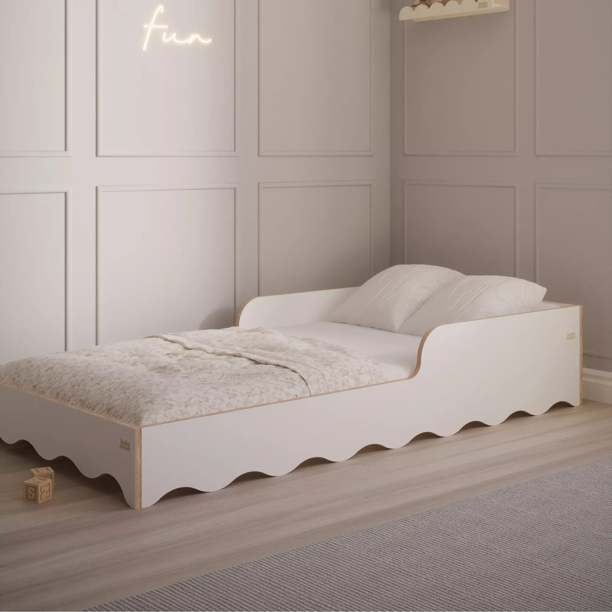 BabyWood Kinderbett WAVE