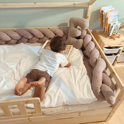 Design4Kids Geflochtene Bettschlange Jewel aus Cord-Stoff