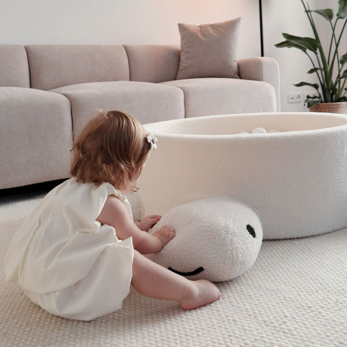 MeowBaby Bällebad Schildkröte Shelly Bouclé – creme/weiß
