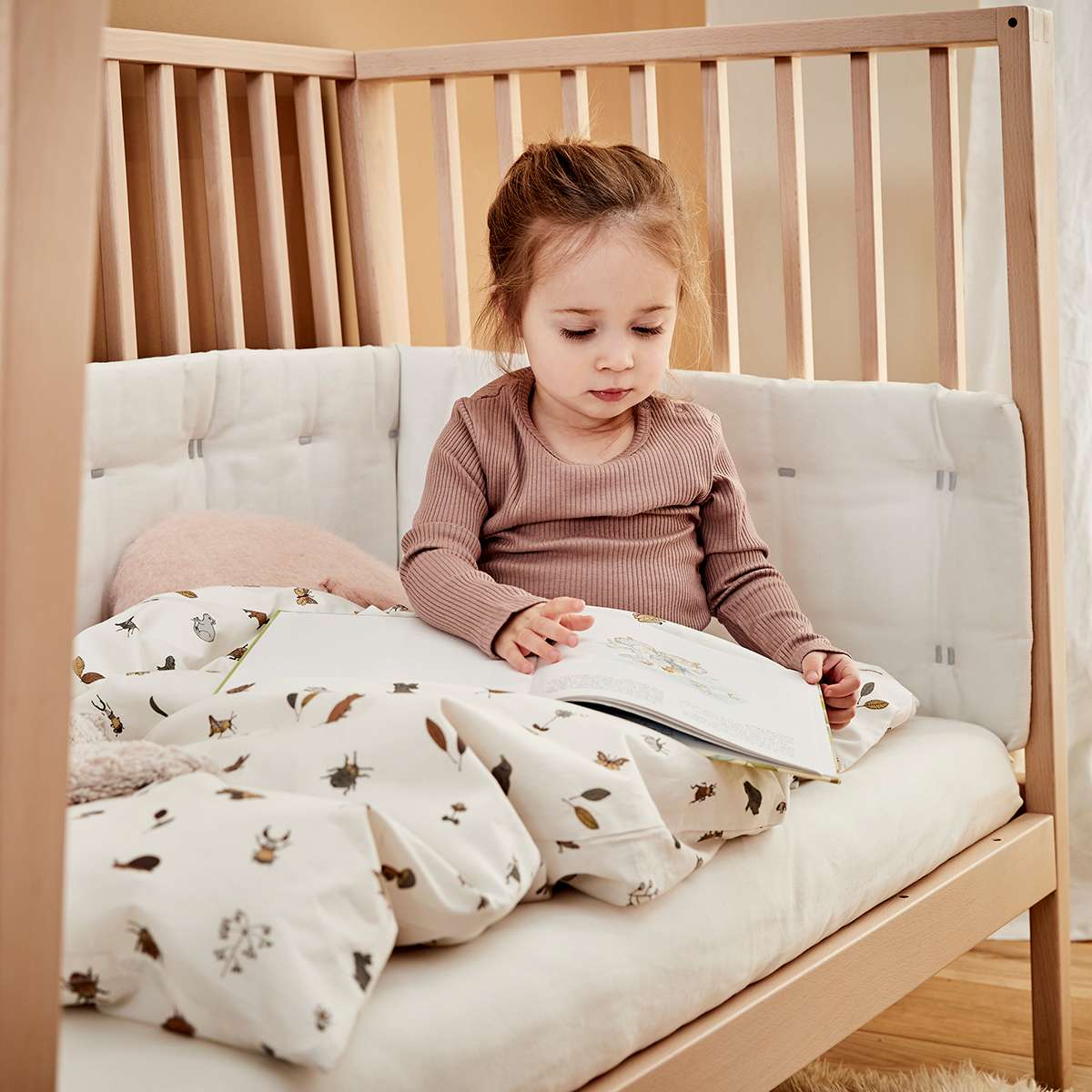700020-05_Leander-Linea-Babycot-Beech_1_1200x1200