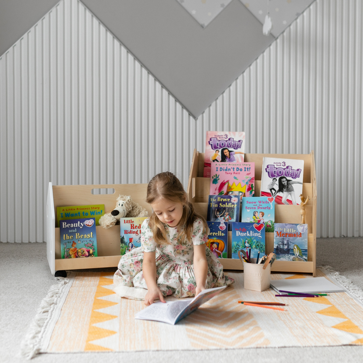 Design4Kids Montessori Bücherregal für Kinder – Natur
