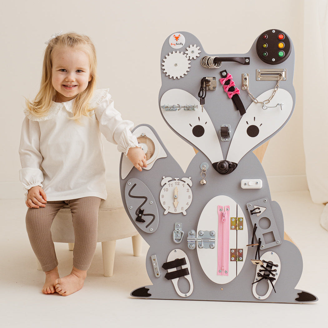 Foxy Family BusyBoard - Montessori BusyBoard