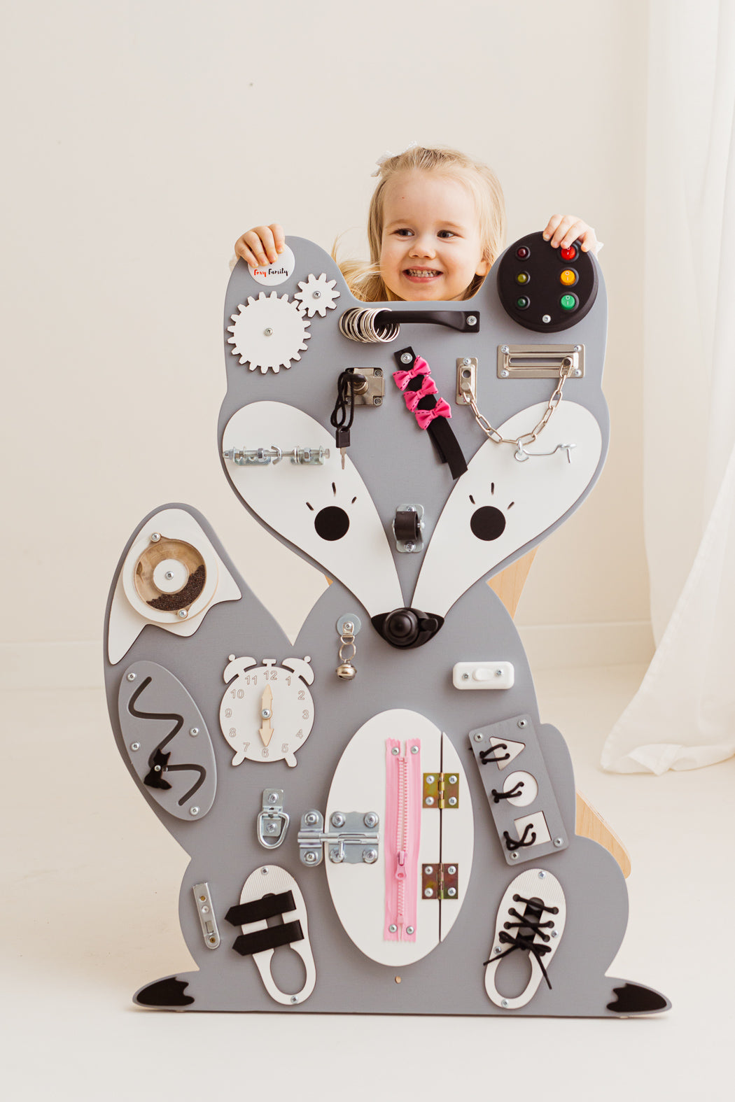 Foxy Family BusyBoard - Montessori BusyBoard