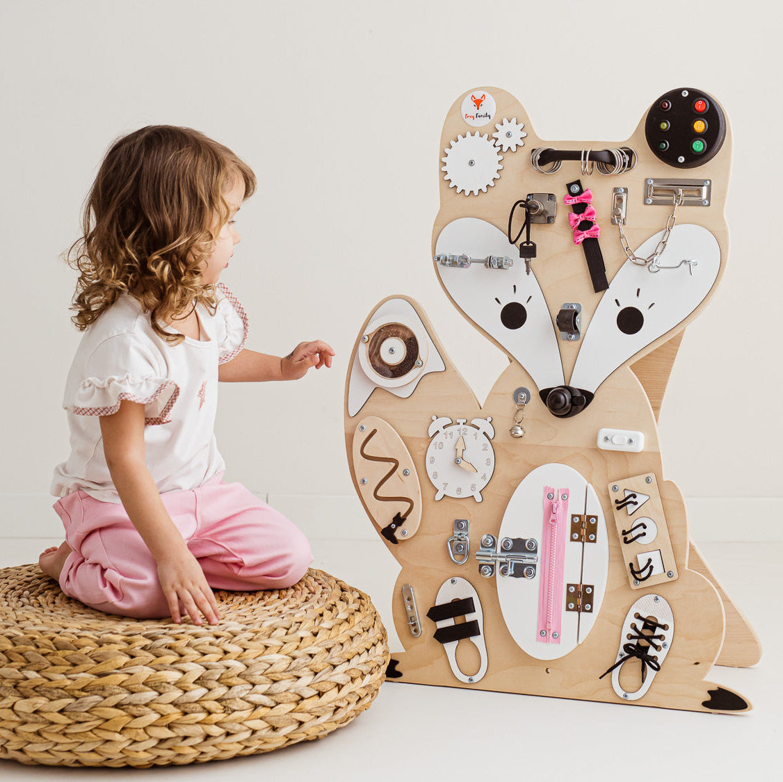 Foxy Family BusyBoard - Montessori BusyBoard