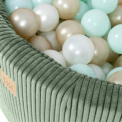 Design4Kids Schaumspielset Jewel Cord mit Bällebad und 200 Bällen Classic Olive