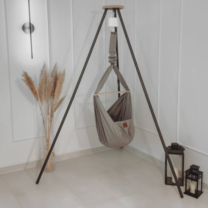 Design4Kids Federwiege Baby Classic mit Motor &amp; TIPI-Gestell – grau / weiß