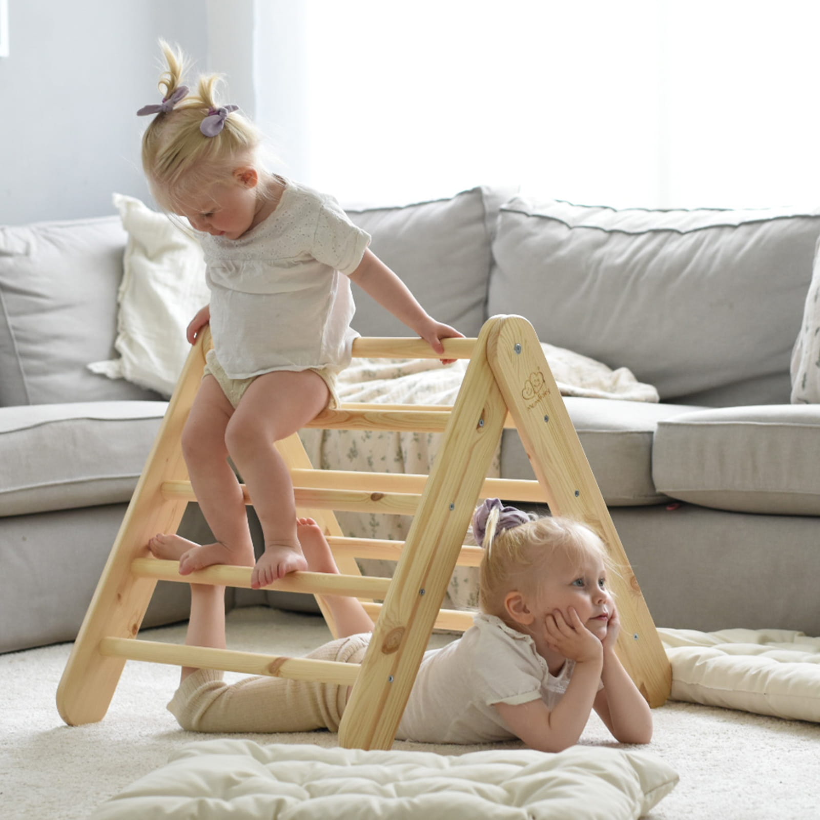 die-kleine-schnullerbacke-MeowBaby-Kletterdreieck-09