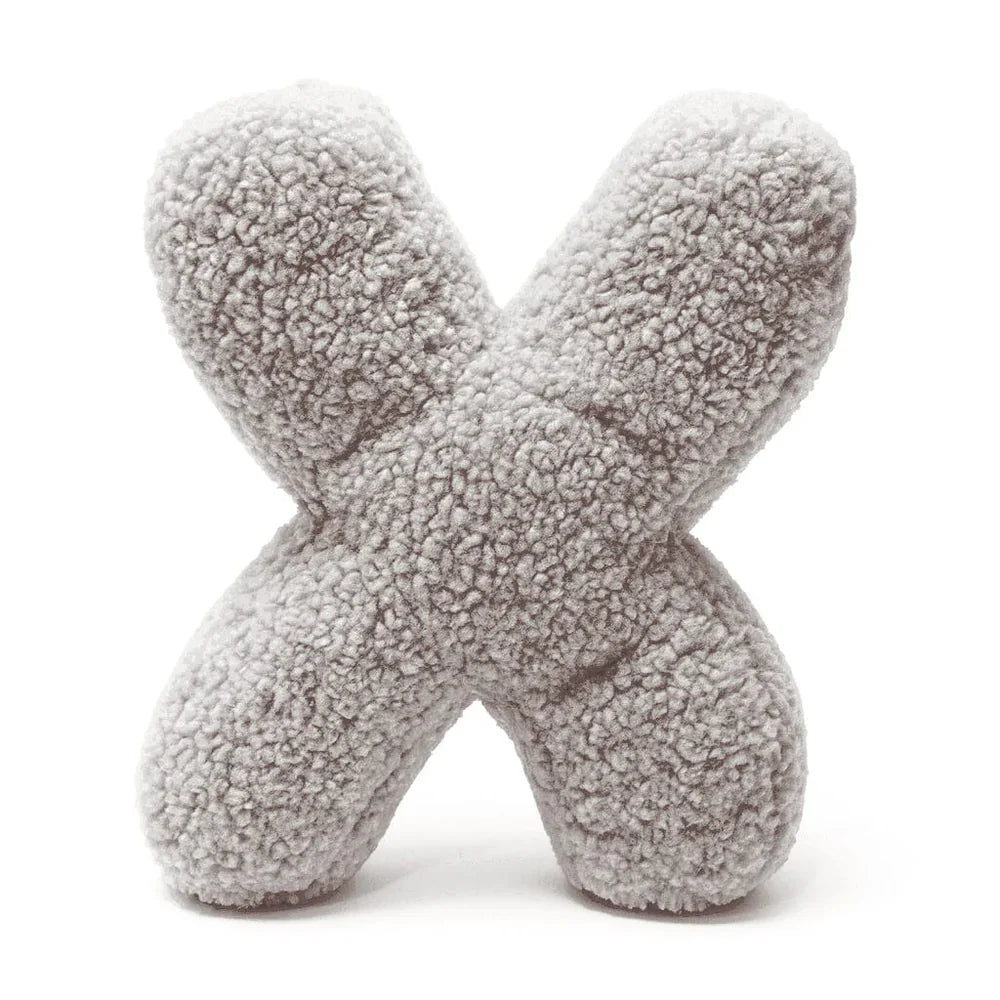 Design4Kids Buchstaben-Kissen Teddy - taupe